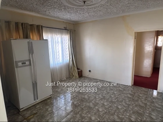 4 bedroom house Zimre Park: RENT 