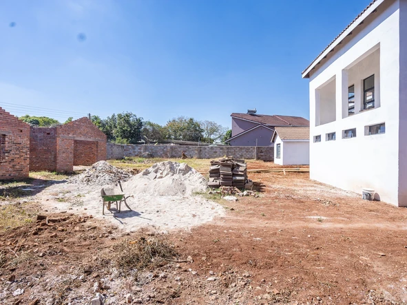 7 Bedroom House