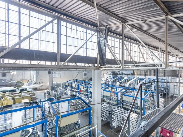 Warehouse & Factory