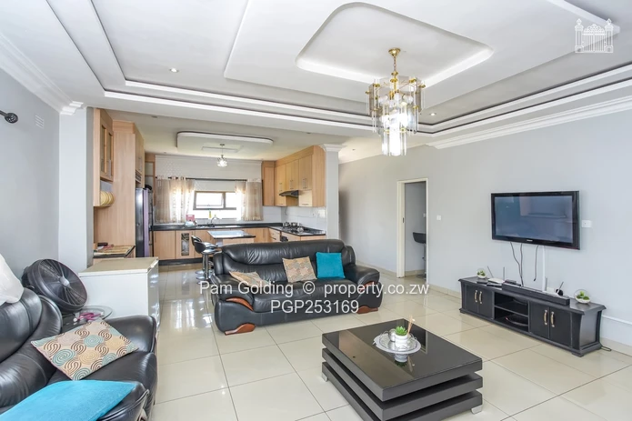 Modern 3-Bedroom Cluster Home!