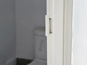3 Bedroom Flat & Apartment