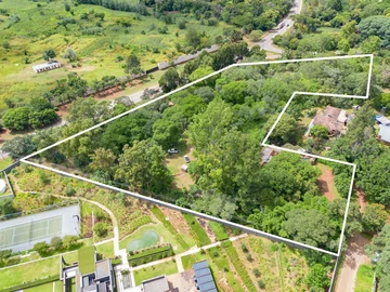 Stands & Residential Land