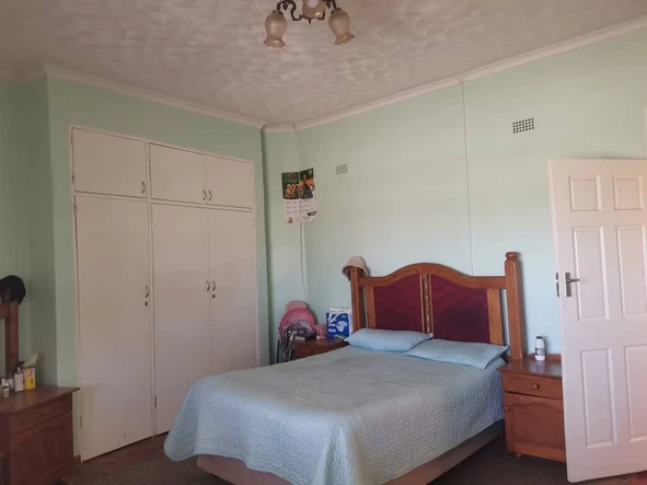 Commercial & Industrial Land