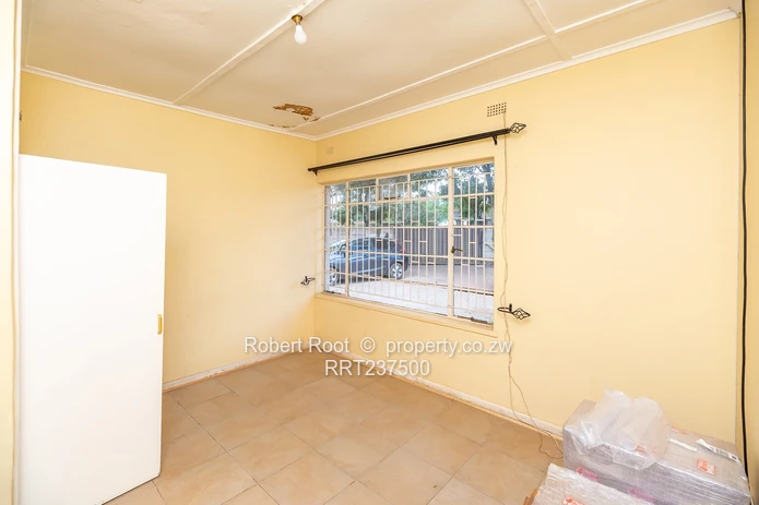 4 Bedroom House for Sale in Greendale