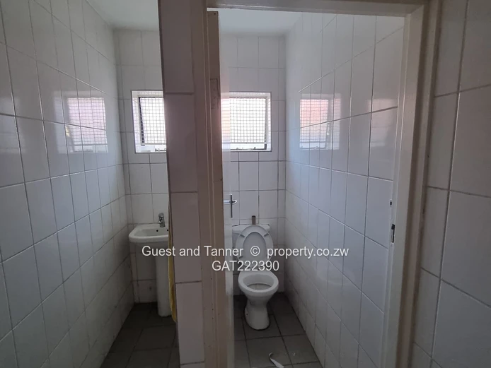  Industrial Property For Sale in Thorngrove, Bulawayo