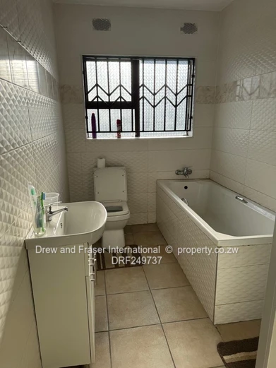 Modern 4-Bed Home in Mabvazuva, Ruwa – Borehole & Tank