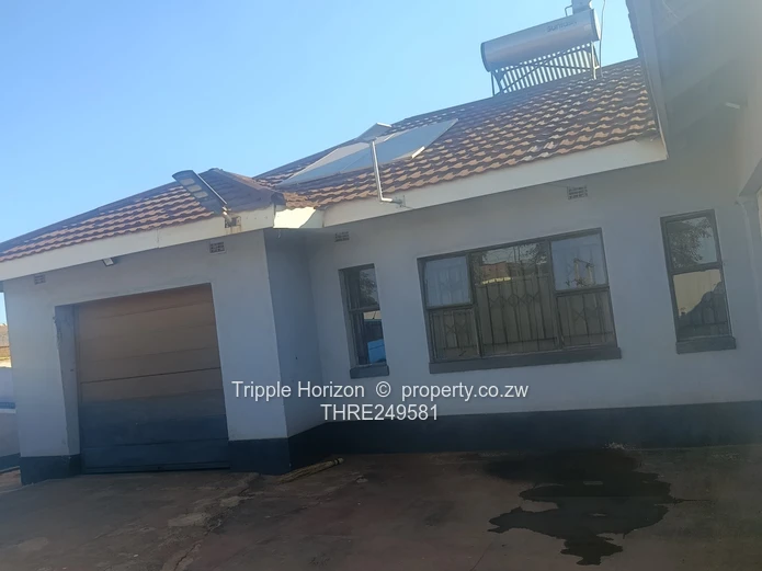 Charming 3-Bed Home in Warren Park Graceland — Borehole Ready