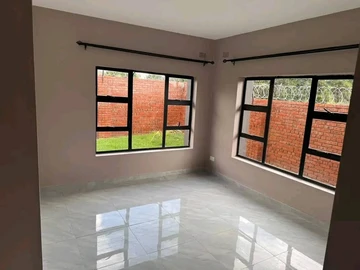 3 Bedroom Garden Flat