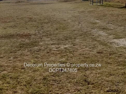 Neat 2-Bed Tiled Home on 1300m² with Staff Quarters