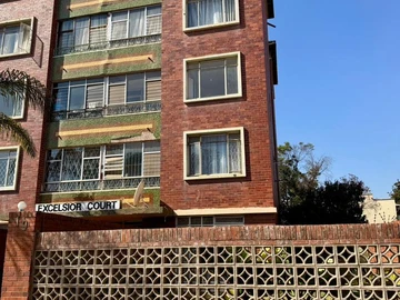 Flat & Apartment