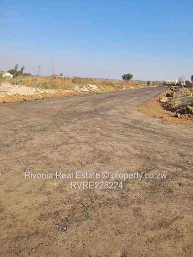 Glen view 1 , 200sqm stands servicing in progress 