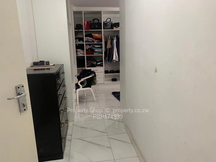 Stunning 9-Bed Mansion for Sale in Gletwin Park, Harare with Borehole