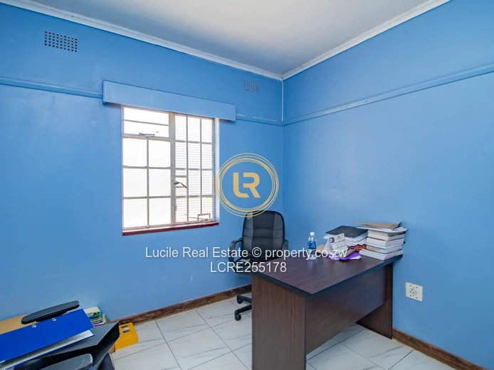 Prime office and investment opportunity in Eastlea.