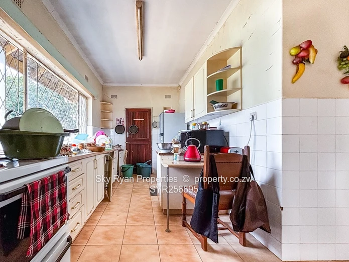 *Mandara - Classic Family Home For Sale 