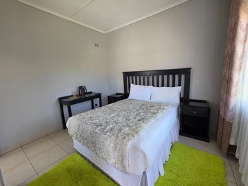 7 Bedroom House
