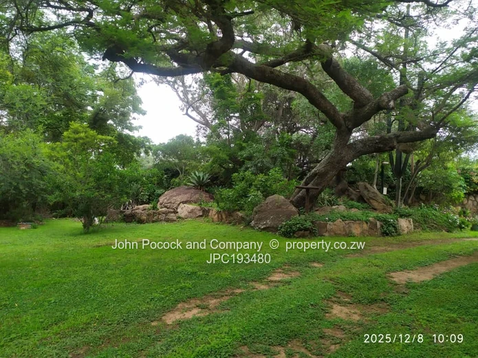 Fortunes Gate - Land, Main Dwelling and Cottage
