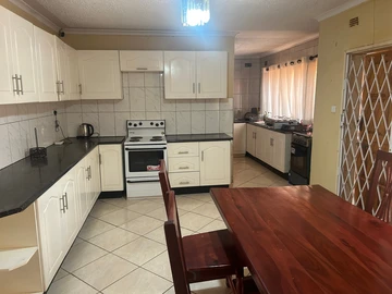 3 Bedroom Cottage