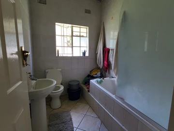 2 Bedroom Garden Flat