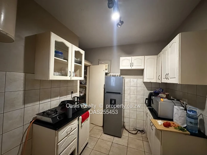 Conveniently Located Flat For Rent