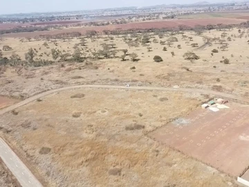 Commercial & Industrial Land