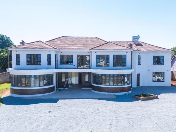 7 Bedroom House