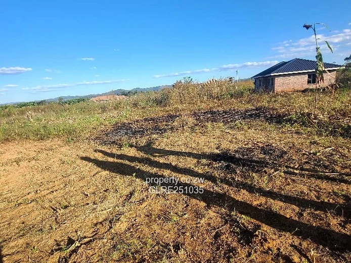 1000m² Crowhill Views Stand – Sunny, Elevated with Distant Hills