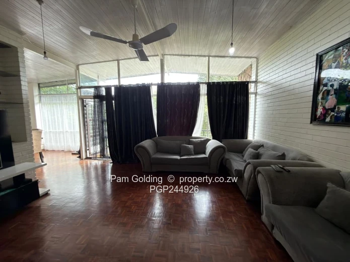 A Spacious Family Home (Sole Mandate)