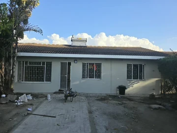 3 Bedroom Garden Flat