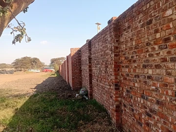 Commercial & Industrial Land