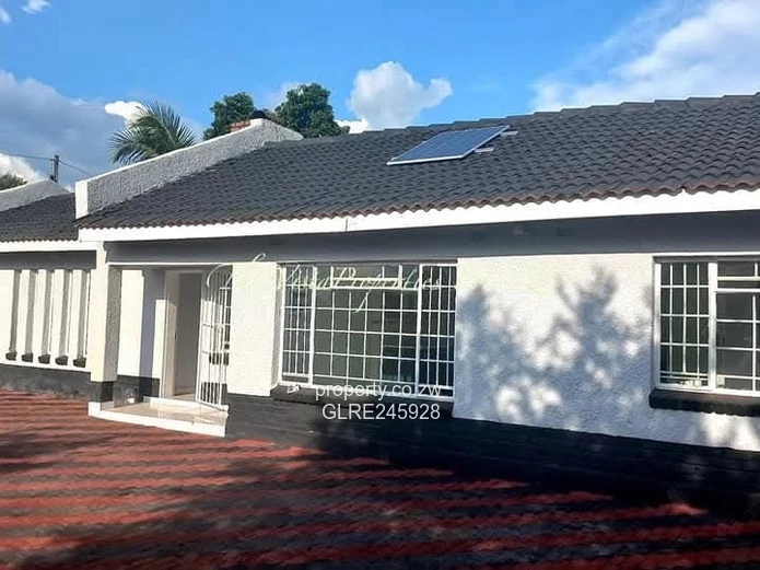 Spacious 2BR Westgate Home — Borehole & Large Paved Yard