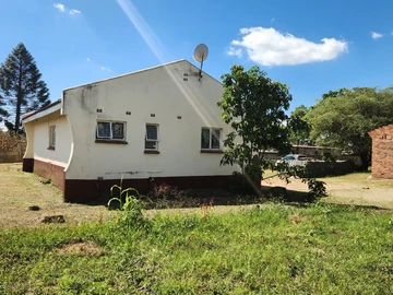 6 Bedroom House