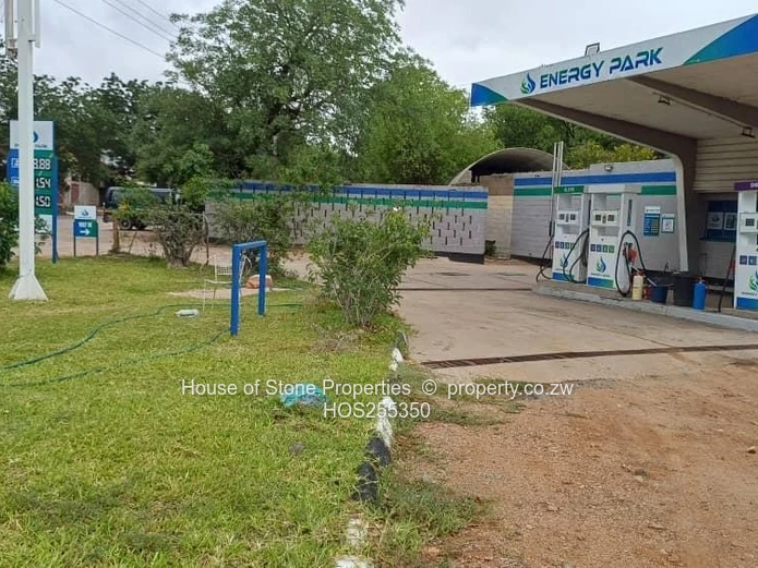  Fully Functional Beitbridge Service Station for Sale