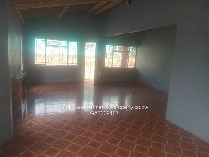 Nketa 9 5 Bed House with Title Deed