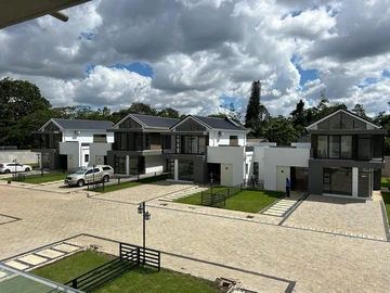 4 Bedroom Townhouse Complex