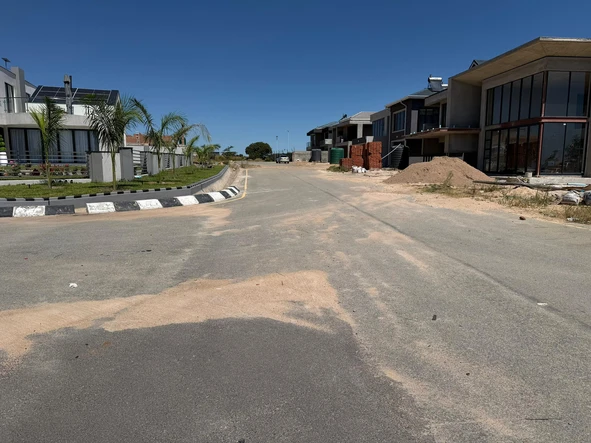 Stands & Residential Land