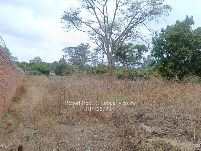 Stand measuring 3875sqm with title deeds