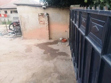 Stands & Residential Land