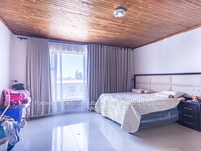 Upmarket Real Estate 