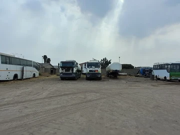 Commercial & Industrial Land