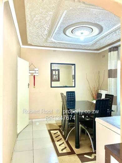 Neat and Solid home in Southlea Park