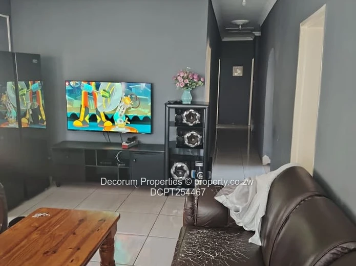 Cranbrook, Ruwa house for sale  (Sole Mandate)