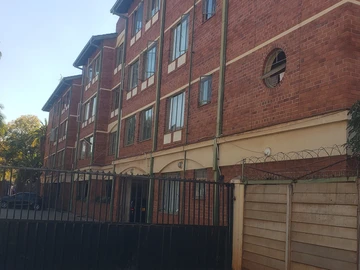 Flat & Apartment