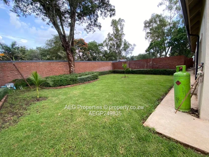 4  Bed Townhouse To Rent 