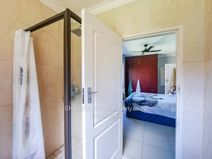 Three  Bedroomed Garden Flat In Highlands 