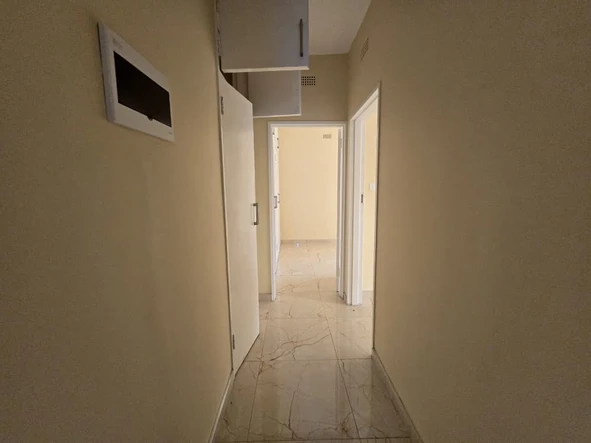 3 Bedroom Flat & Apartment