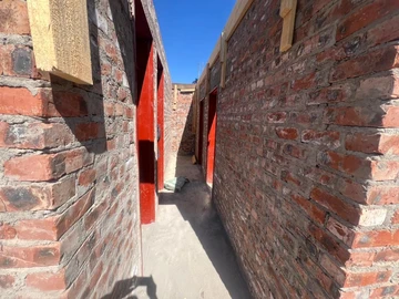 3 Bedroom Flat & Apartment