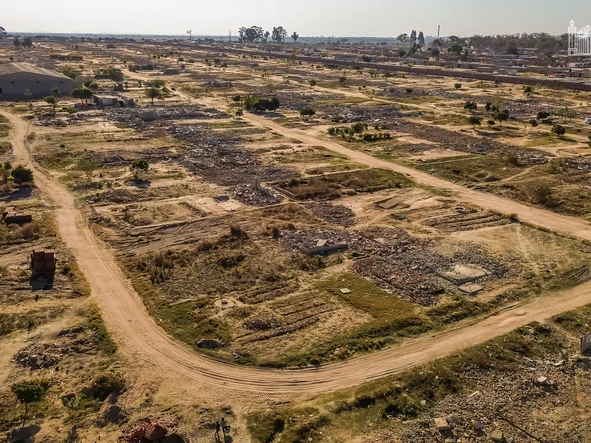 Land