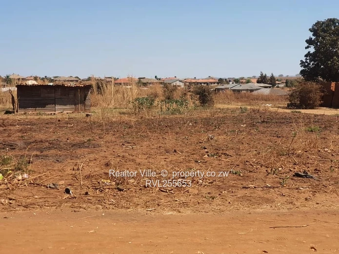 2,780 m² Vacant Stand with Water Point — Unidale