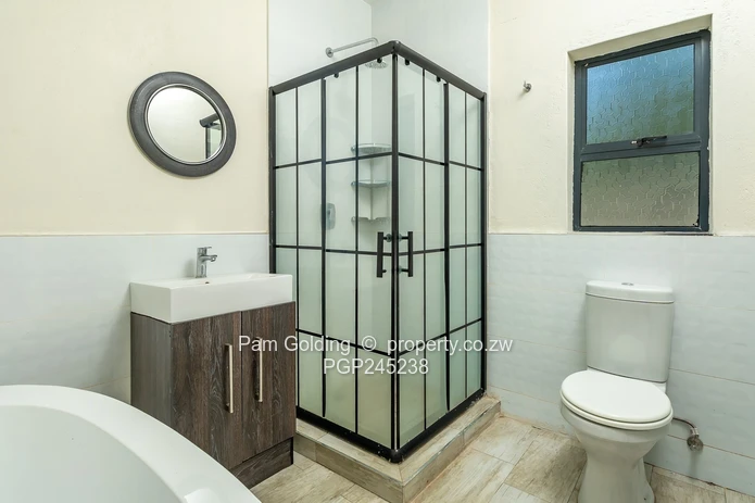 Modern 3 Bedroom Townhouse  (Sole Mandate)