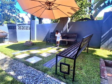 8 Bedroom House